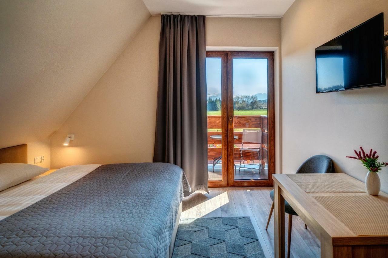 Przy Termach Domki Pokoje Apartamenty Шафлари Екстер'єр фото