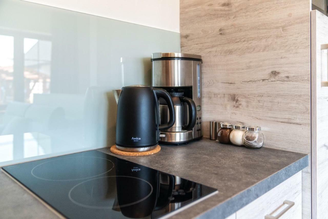 Przy Termach Domki Pokoje Apartamenty Шафлари Екстер'єр фото